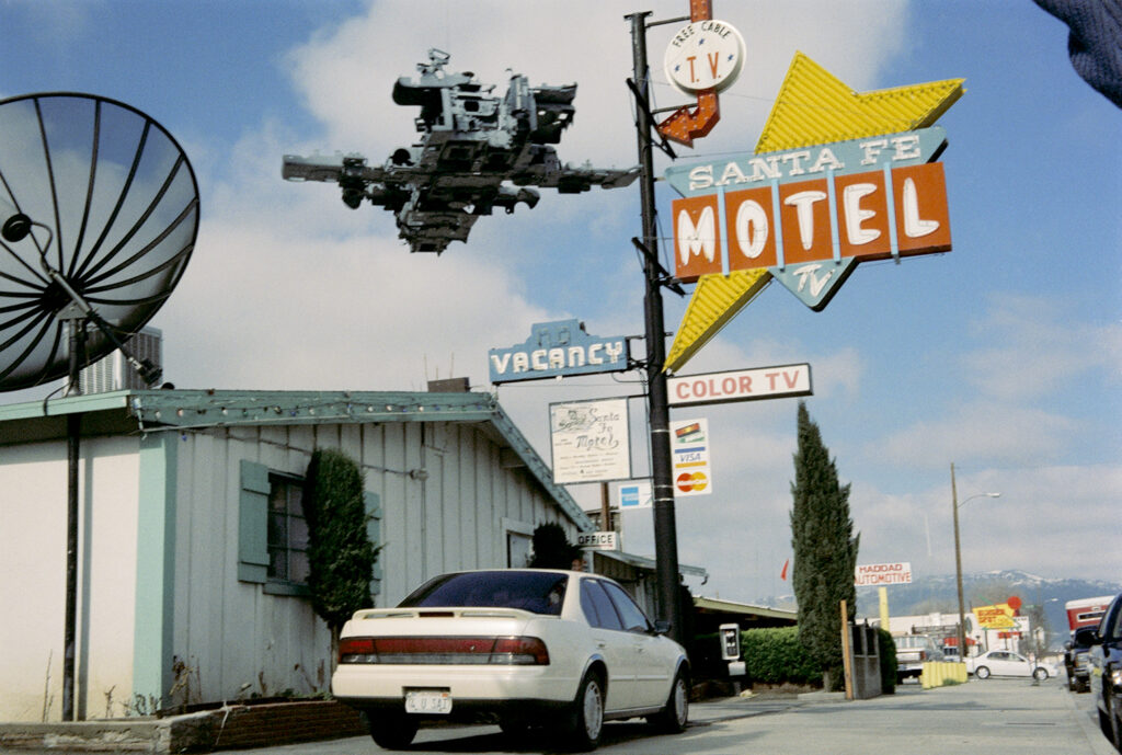 Martin Liebscher: Santa Fe Motel, Tehachapi, CA | 1998