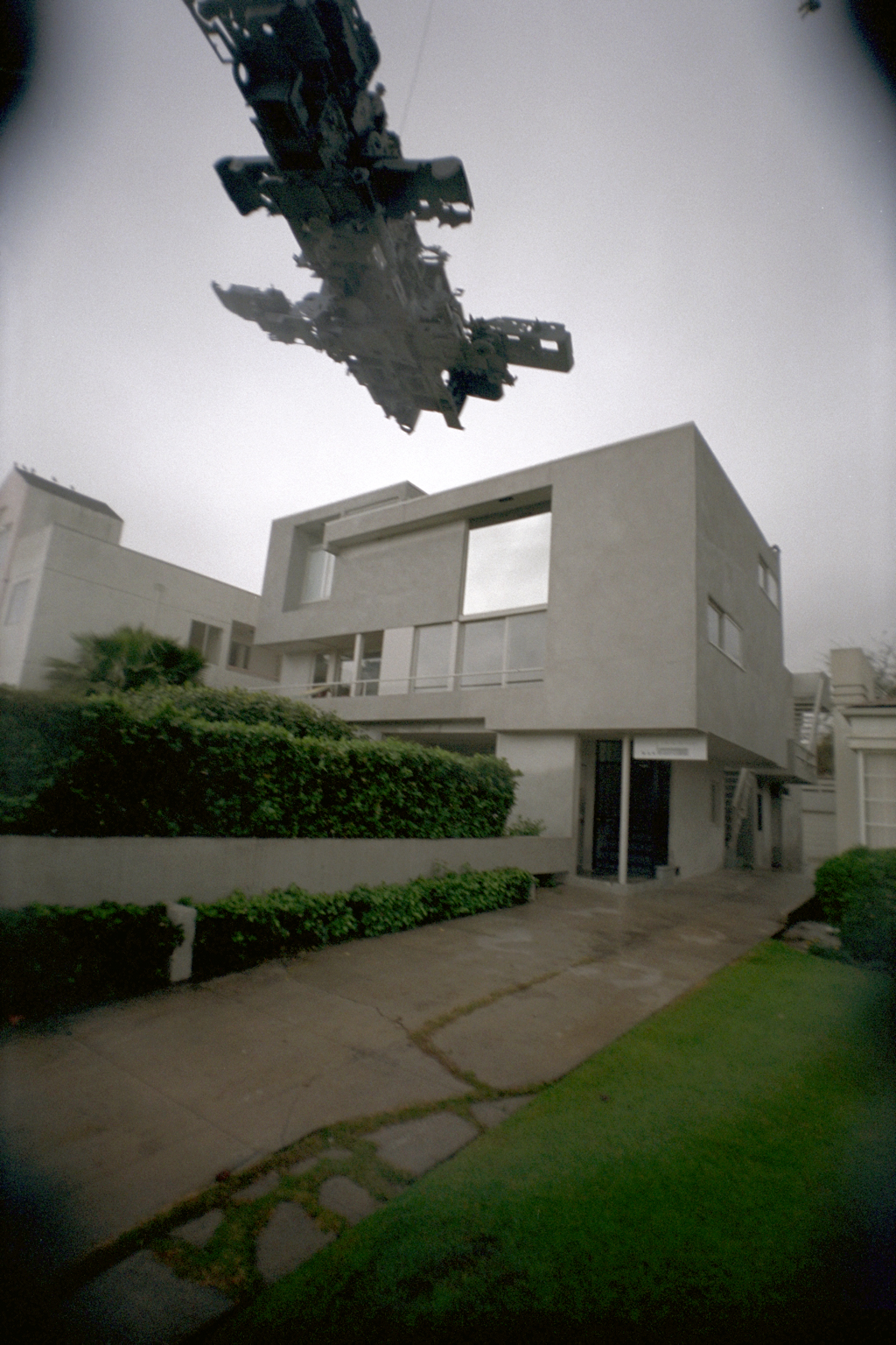 Martin Liebscher: Mackey Apartments, S. Cochran Ave, Los Angeles, CA | 1998